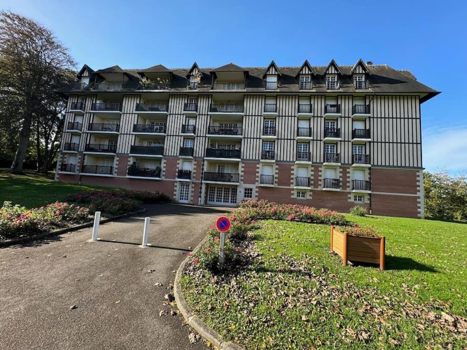 Appartement Calme Proche De La Mer Avec Parking Villers-sur-Mer Zewnętrze zdjęcie